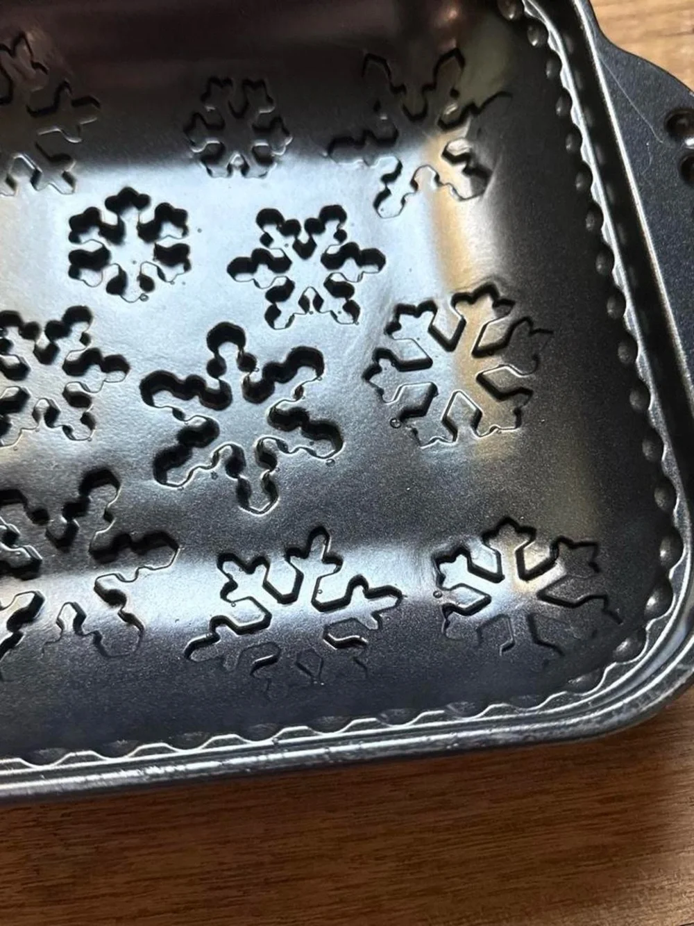 Williams Sonoma Nordic Ware Snowflake 10 cup Cake Pan Cast Aluminium Rectangle